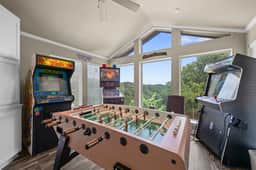 3700 sq ft | lake View | Pool | Arcade | Boat Ramp