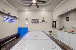 3700 sq ft | lake View | Pool | Arcade | Boat Ramp