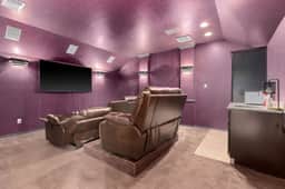 Temple Retreat: Home Theater, Arcade & Pet-Friendly - Professionally Managed by Stay Albatross | Furnished Rentals